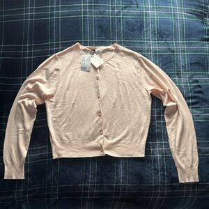 NWT H&M baby Pink long sleeve button up cardigan.Size M.